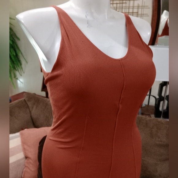 Yoga Asana Luxe Training Bodysuit Ribbed Rust Women's Nike XL Slimming Romper - Picture 8 of 14